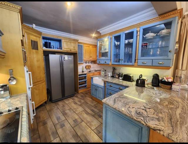 3 BEDROOM CLUSTER FOR SALE IN MEYERSDAL